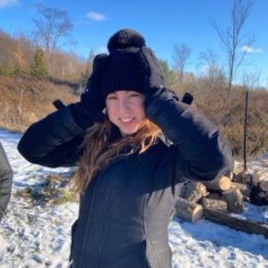 Meet your Posher, Stella